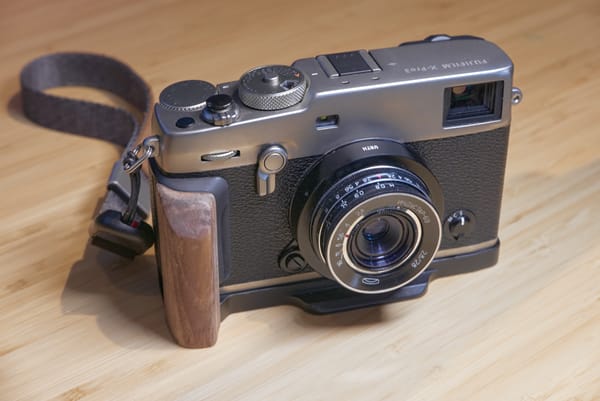 Industar-69 (on Fujifilm X-Pro3) Review - A Dreamy, Compact Wonder
